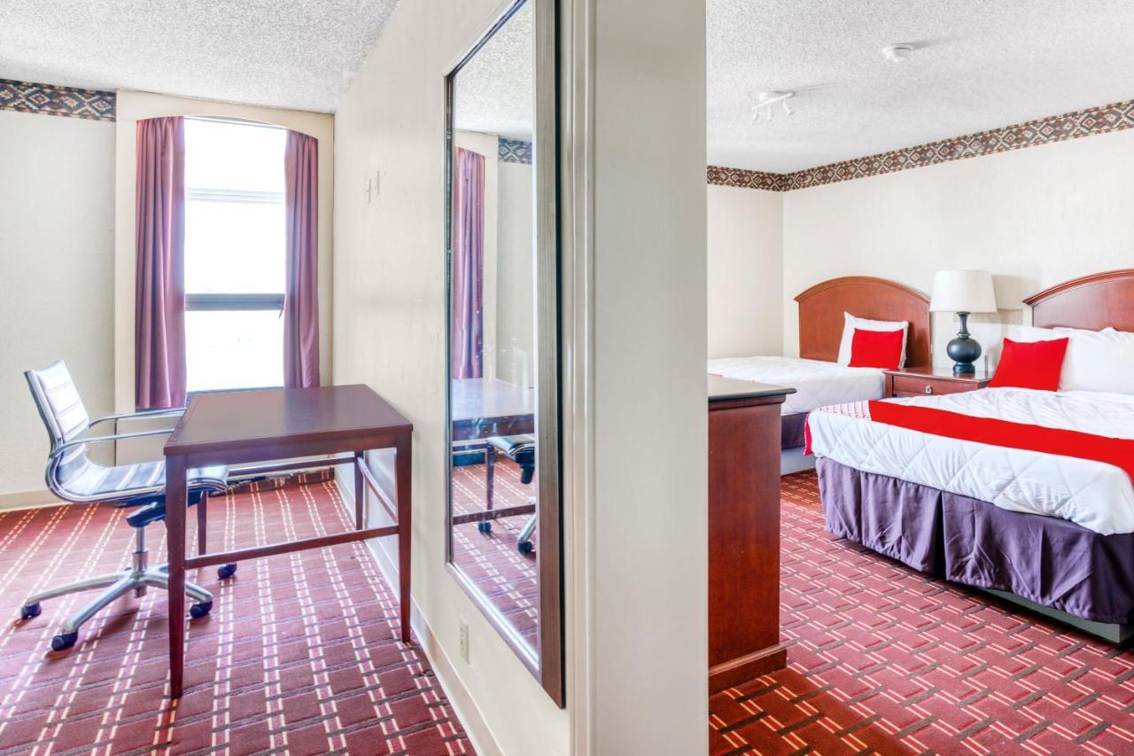 Oyo Townhouse Houston George Bush Intercontinental酒店 外观 照片